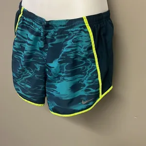 Nike Running Multi Textured Shorts w/ Mesh Drawstring & Built-In Underwear- Med. thumbnail 3