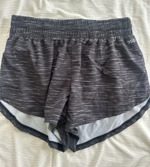 DSG Women's Charcoal Heather Athletic Shorts thumbnail 1