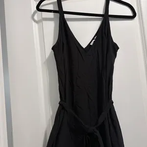 Gap black jumpsuit thumbnail 3