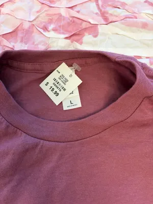 Good Ole Girls T-Shirt Size L Black Lab on Camo Graphic Burgundy thumbnail 2