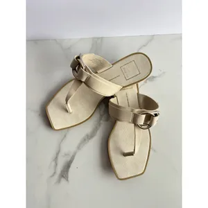 Dolce Vita Ilene Sandals Womens 8.5 Cream Off White Buckle Square Thong Slide thumbnail 11