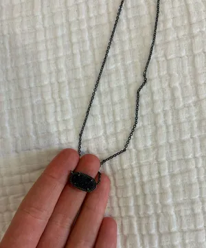 Kendra Scott Necklace   thumbnail 3