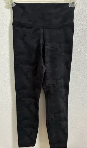 lululemon athletica Dark Gray Black Camo Leggings 4 thumbnail 1
