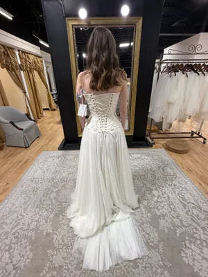 Milla Nova Strapless wedding dress thumbnail 4
