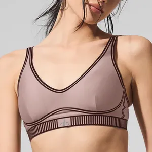 Alo Yoga Airlift Line Up Bra Taupe S thumbnail 1