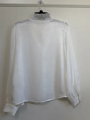 Mystree Ivory Satin Ruffle Neck Blouse Balloon Sleeve Button Down Sz S NWT thumbnail 4