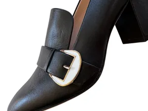 EUC Kate Spade Leather Alia Heels Black Silver Buckle Size 6.5 thumbnail 5