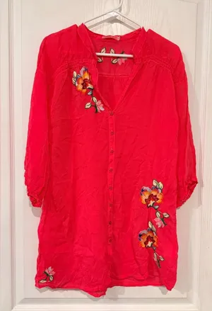 Final Price Johnny Was Hot Pink Embroidered Button-Front Tunic thumbnail 1
