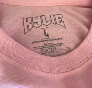 Kylie Jenner "THICK" Graphic Tee - Size Large - Brand New thumbnail 6