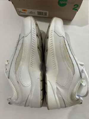 Easy Spirit women’s White Lace-Up Athletic Sneakers thumbnail 4