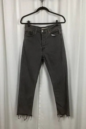 Levi’s Gray Wash Raw Hem Wedgie Straight Jeans Sz.29 thumbnail 1