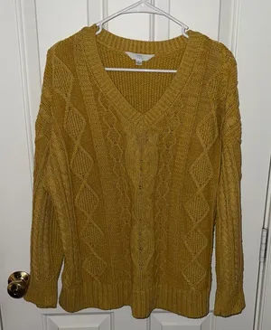 Time and Tru Mustard V-Neck Knit Sweater thumbnail 1