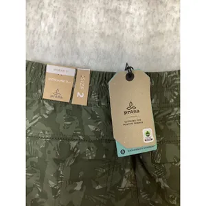 Prana Halle E-Waist Short II Evergreen Camo Green Hiking Shorts Womens 2 1971701 thumbnail 4