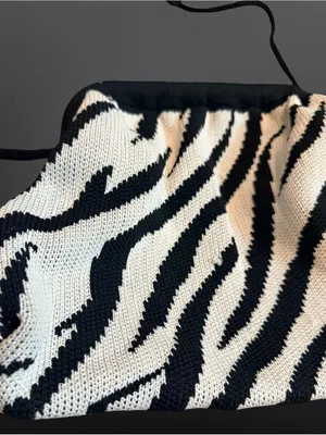 🦓 ZEBRA PRINT KNIT DUMPLING CLUTCH | 2 thumbnail 15