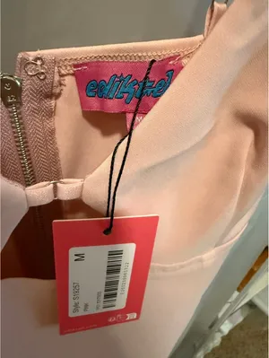 Edikted Pink Spaghetti Strap Crop Top with Front Cutout and Back Zipper, Size M thumbnail 2