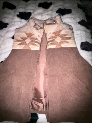 Women’s Southwestern Pattern Brown Puffer Vest thumbnail 1