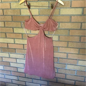 NWOT Top Shop Pink Shimmer Halter Cut Out Slinky Mini Dress Size 4-6 thumbnail 3