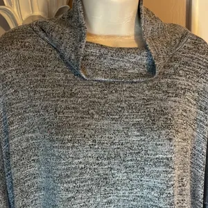 Figwood Top One‎ Size Gray Size undefined thumbnail 2