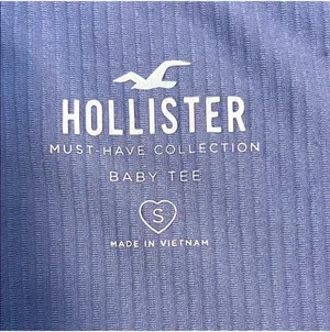 Hollister Purple Baby Tee thumbnail 3