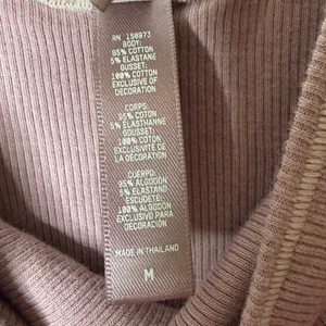 SKIMS Cotton Rib Bodysuit Mauve Brown Scoop Neck Sleeveless Thong Back Medium thumbnail 2