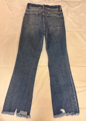 Bella Vervet Jeans | Medium Wash thumbnail 3