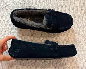 UGG Willow Moc Toe Loafers thumbnail 1
