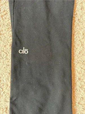 Alo Yoga Black Flare/Bootcut Leggings thumbnail 3