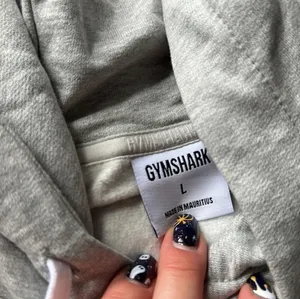 Gymshark Hoodie thumbnail 2