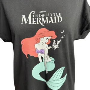 Disney UNIQLO Little Mermaid Ariel Graphic T-Shirt Mermaidcore Small thumbnail 5