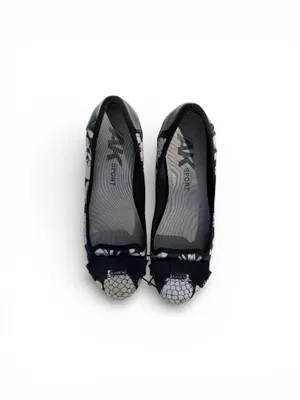 Anne Klein AK Sport Ballet Flats Womens Size 9M Black White Floral Comfort Shoes thumbnail 2