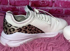 Women's Clove Nursing Shoe Size 8 White Leopard Purple‎ thumbnail 7