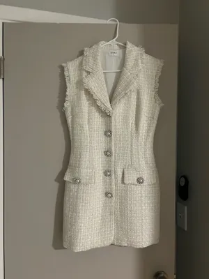 Storia Ivory Tweed Sleeveless Coat Dress thumbnail 2