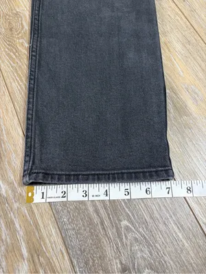 Hollister Ultra High-Rise 90s Straight Jeans In Washed Black thumbnail 14