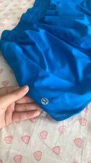 Lululemon Poolside High-Rise Hotty Hot Shorts 2.5" thumbnail 3