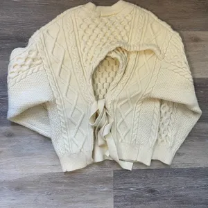 Vigoss Cream Cutout Sweater Medium  thumbnail 4