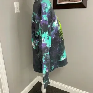 Disney Tim Burtons The Nightmare Before Christmas Tie Dye Sweatshirt Size Medium thumbnail 3