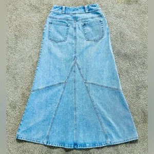 Vintage 90s Button-Front Denim Maxi Skirt with Floral Embroidery size 4 thumbnail 7
