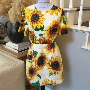 L'ATISTE Sunflower Paradise Mini Dress White Yellow Floral Embellished SZ Large thumbnail 2