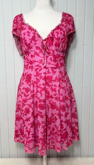 Urban Outfitters Pink Floral Mini Dress‎ Short Sleeve Lightweight size L thumbnail 1