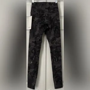 Lululemon Wunder Train High-Rise Tight 28" Hidden Heritage Lace Black size 4 thumbnail 5