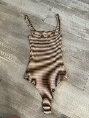 Reformation Brown & White Striped Bodysuit Size Medium thumbnail 7
