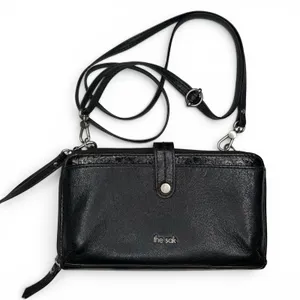 The‎ Sak Iris Smartphone 3 In 1 Crossbody Wristlet Wallet Black Leather Embossed thumbnail 1
