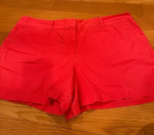 Ann Taylor loft cotton shorts size 14. thumbnail 1
