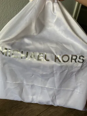 Michael Kors Hamilton Tote thumbnail 9