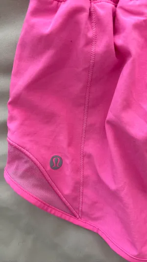 Lululemon Shorts Hotty Hot 2.5" thumbnail 3