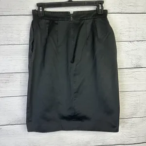 GUCCI Black Pencil Skirt‎ Gold Buckle Leather Tassels Women's US 4 Career thumbnail 2