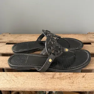 Tory Burch black leather sandal‎ size 8.5 A30 thumbnail 4