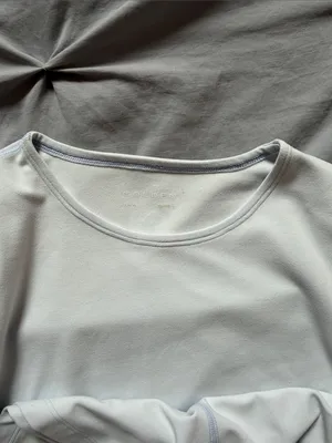 Aritzia Light Blue Short-Sleeve Cropped TNA golden Top thumbnail 3
