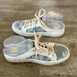 Dolce Vita Camouflage Canvas Slip On Sneakers W/Lace Up, Size 8 thumbnail 4