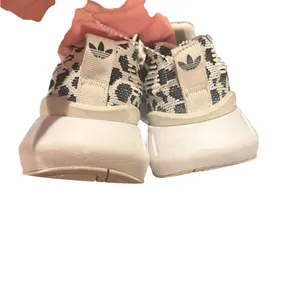 Adidas Originals Swift Run 22 Low Dalmatian Animal Print Multi Sneakers 6.5 thumbnail 6